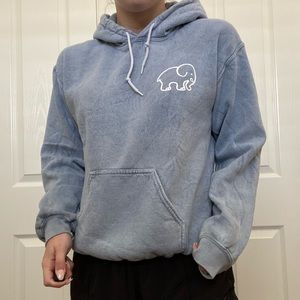 Ivory Ella blue sweatshirt